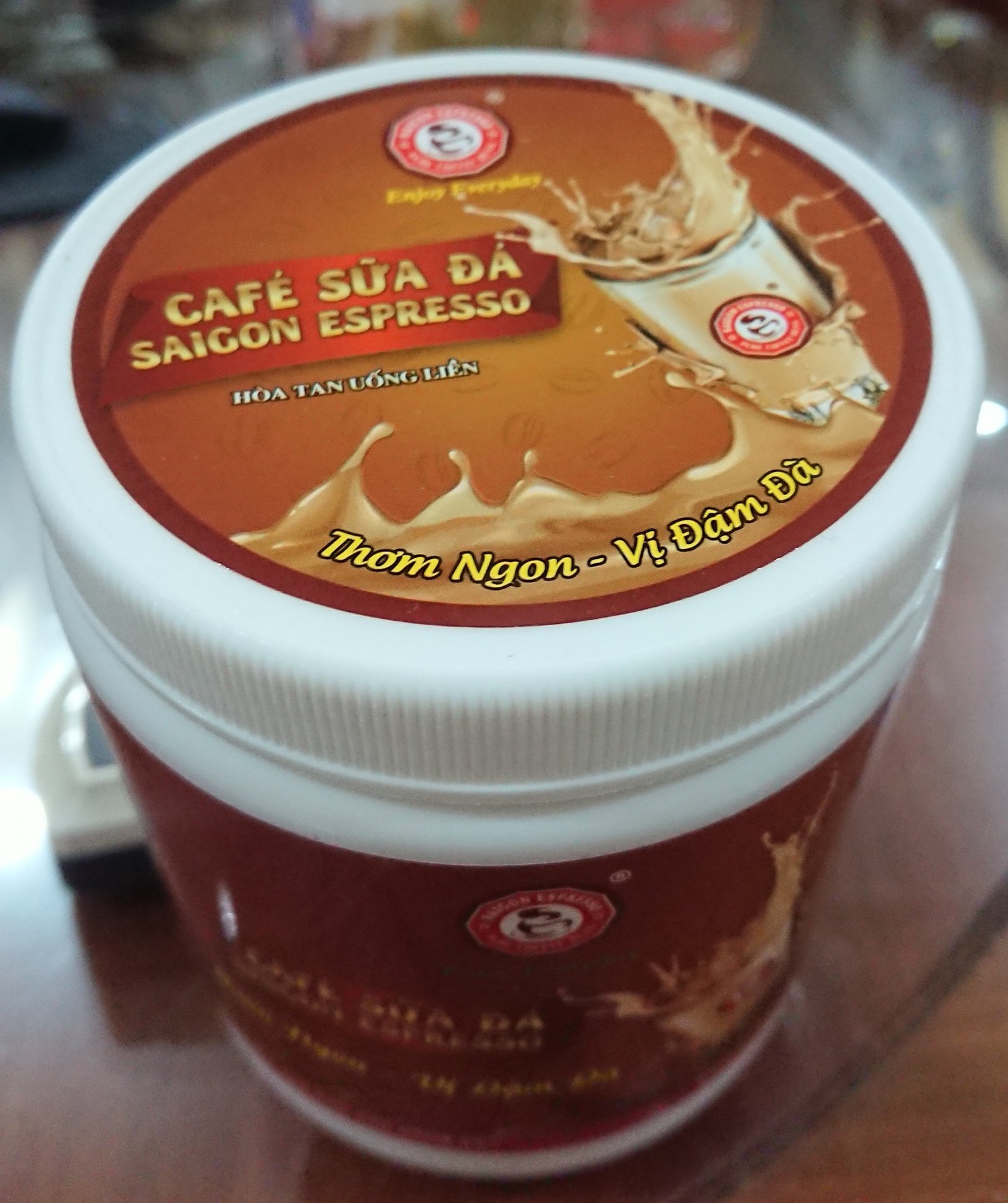 Saigon Espresso Instant Iced Milk Café, Plastic jar 320g. Price includes VAT. - Image 3